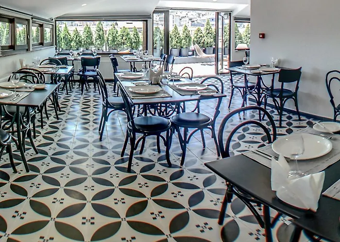 Tophane Suites